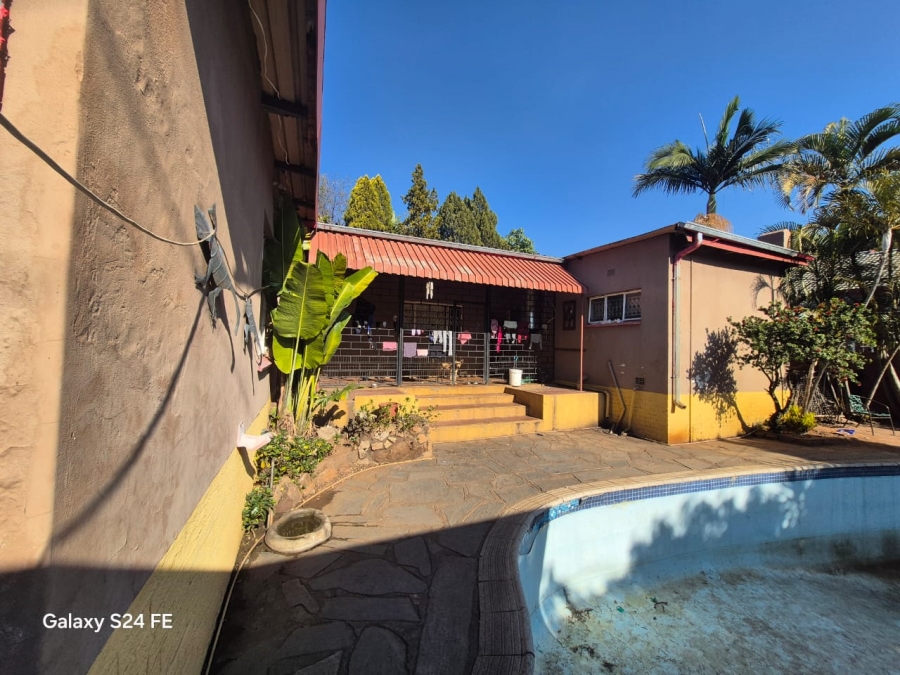 4 Bedroom Property for Sale in Protea Park North West